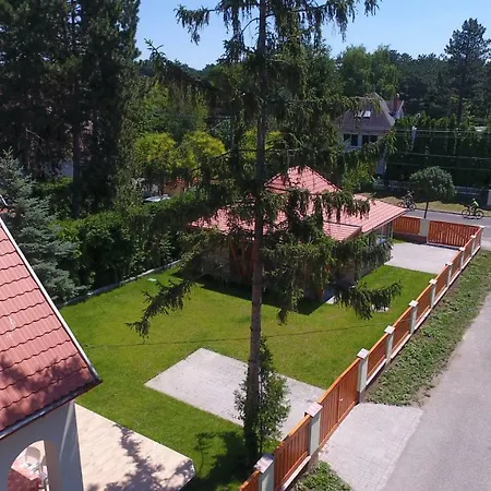 Garden Apartment Siofok